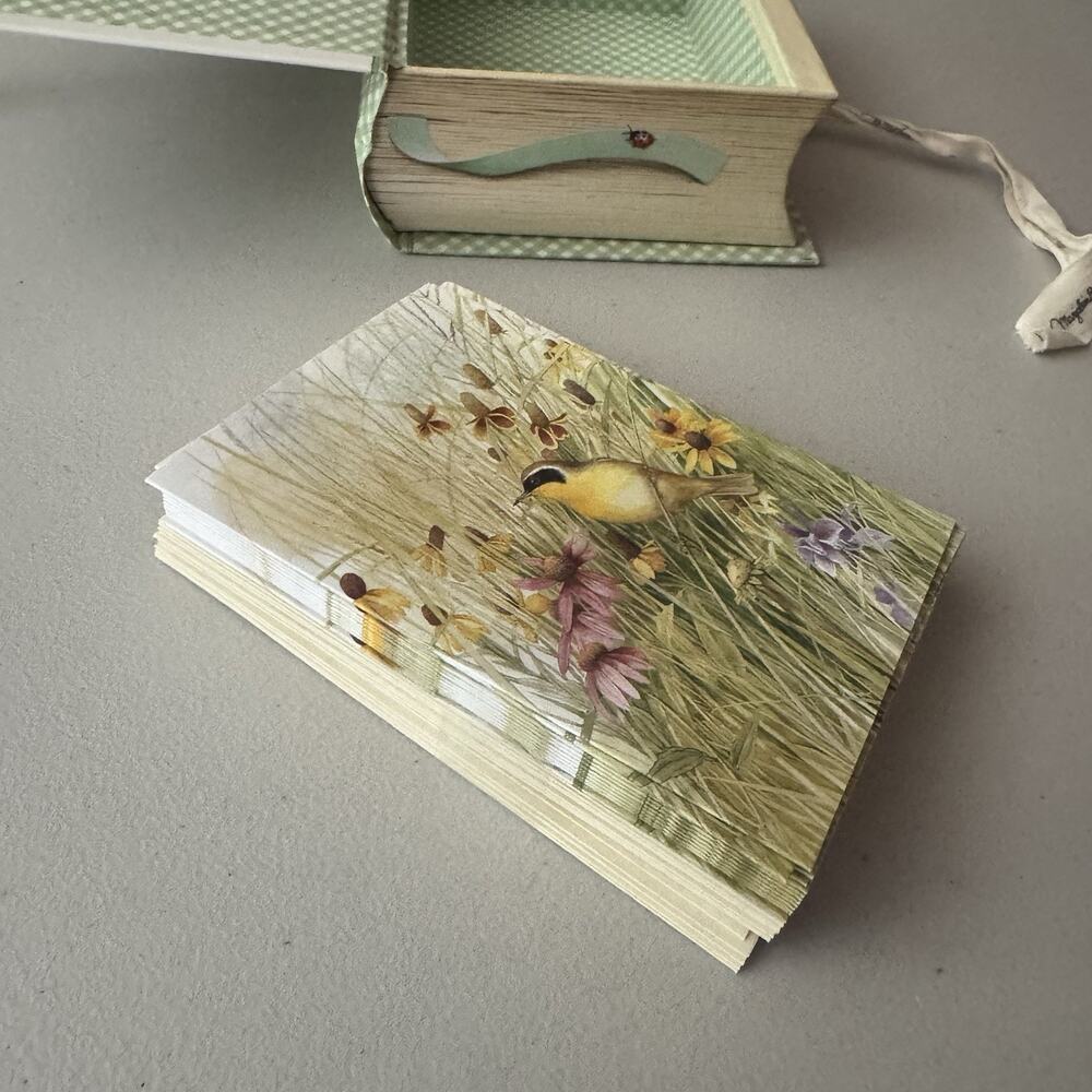 VTG Hallmark Marjolein Bastin 14 Note Cards Envelopes with Box Birds Wildflower